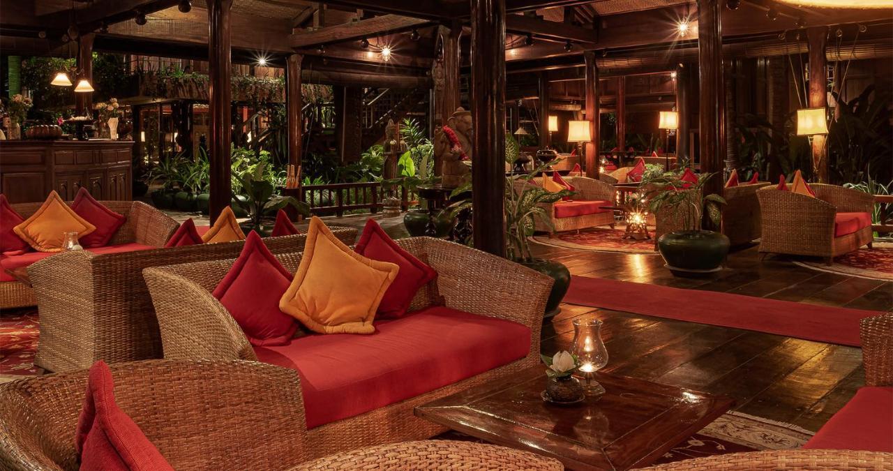 Angkor Village Hotel - Small Luxury Hotels Of The World Siem Reap Luaran gambar The lobby at the Royal Thai Suite