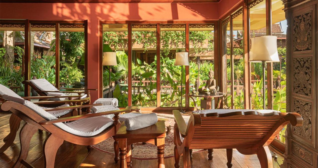 Angkor Village Hotel - Small Luxury Hotels Of The World Siem Reap Luaran gambar The restaurant at the hotel